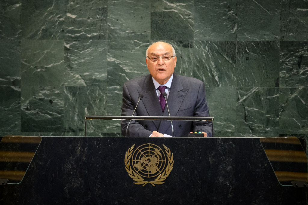 وزير الدولة ووزير الشؤون الخارجية الجزائري يلقي كلمة في الدورة الثمانين للجمعية العامة